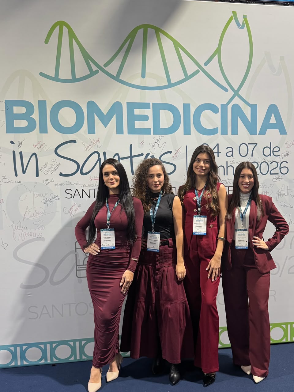 Acadêmicos da FIMI fortalecem formação profissional em congresso de Biomedicina